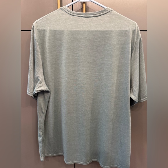 Patagonia Men’s Capilene Cool Daily Graphic Shirt Size L - Picture 3 of 4